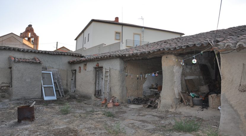 8-Patio (2)